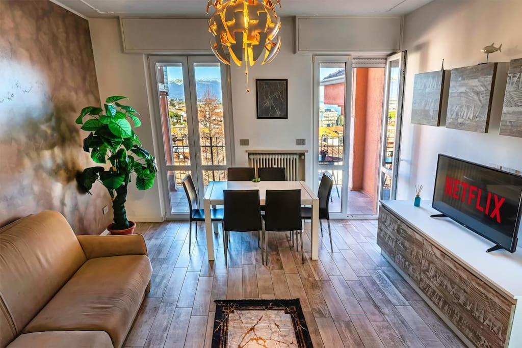 Garda Lake View Apartment Desenzano del Garda Kültér fotó