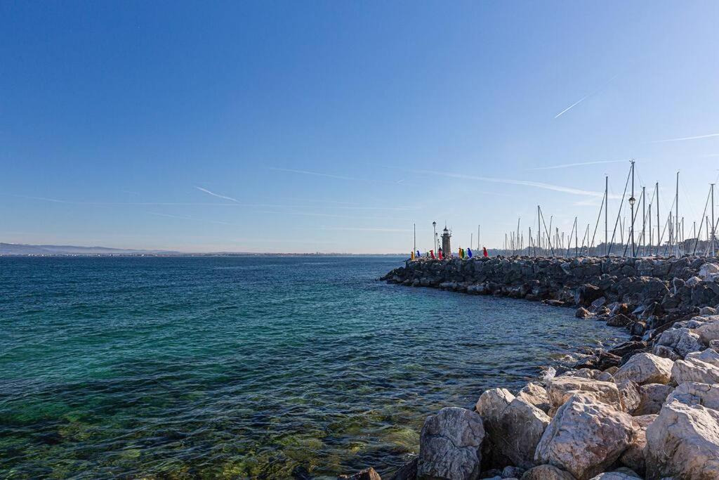 Garda Lake View Apartment Desenzano del Garda Kültér fotó
